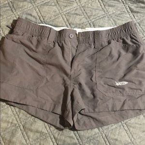 AFTCO gray fishing shorts